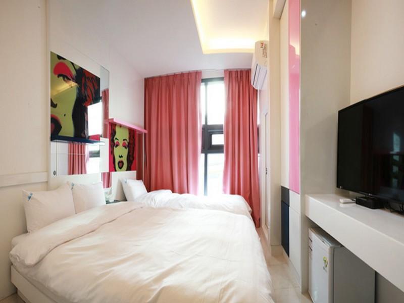 Hotel Bridge Seoul Exterior photo