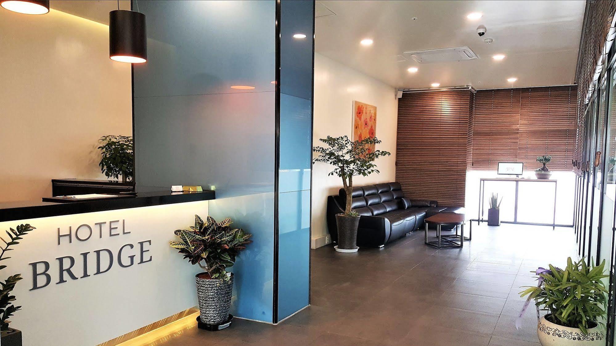 Hotel Bridge Seoul Exterior photo